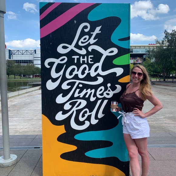 Meet your Posher, Shannon - Picture 4 of 6